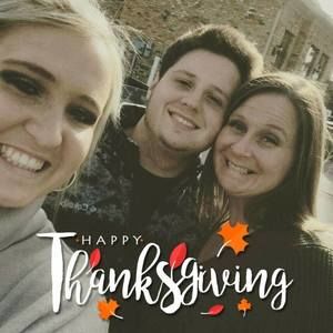 Meet your Posher, Jillian